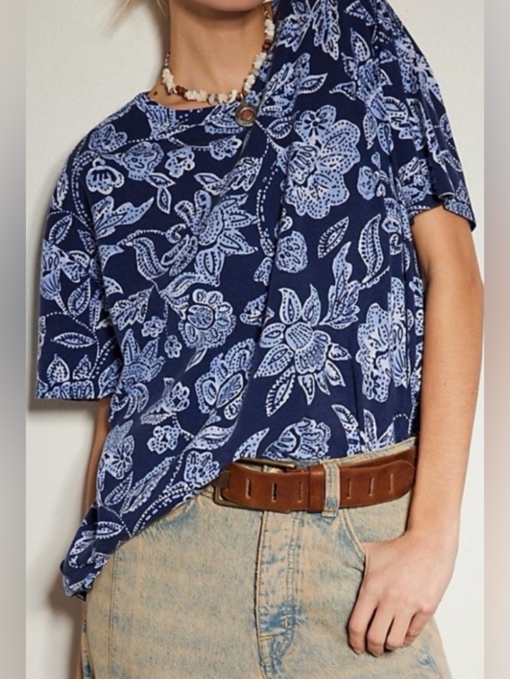 We The Free Navy and Light Blue Paisley T Shirt Size XS